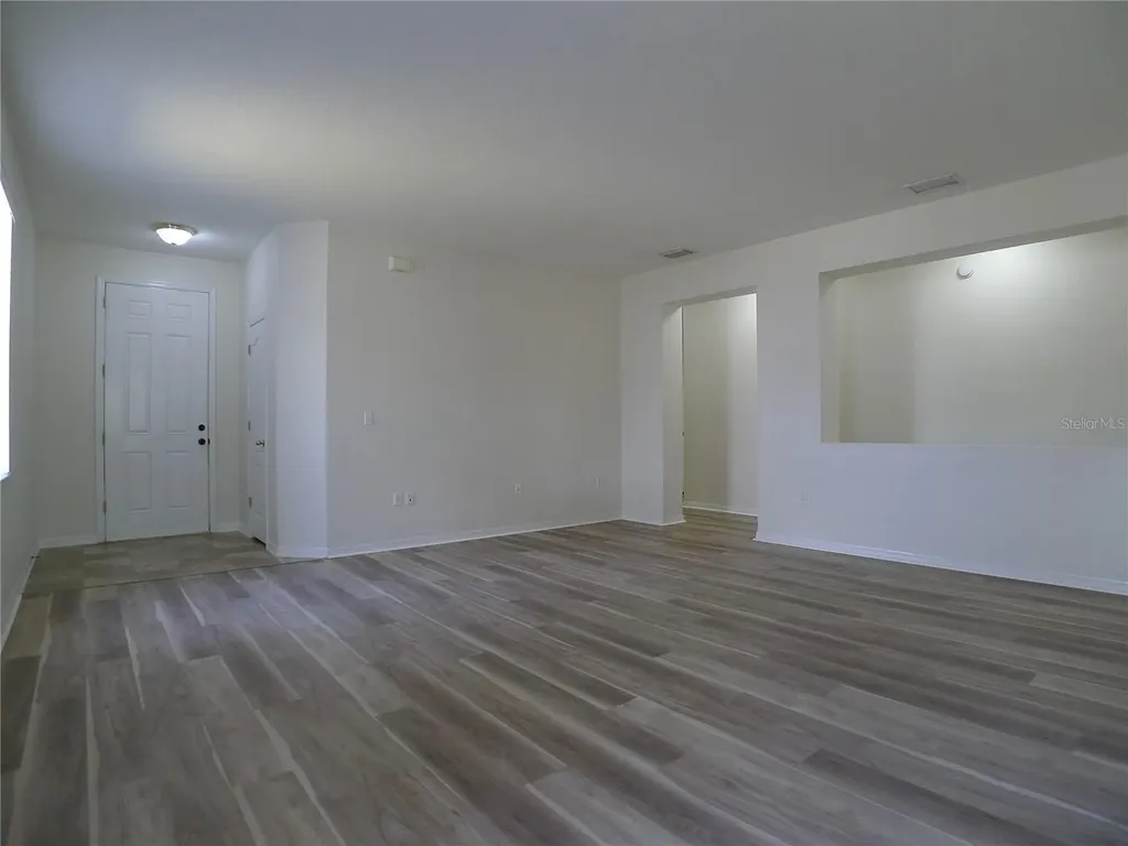 6829 Lake Eaglebrooke Drive Lakeland FL 33813