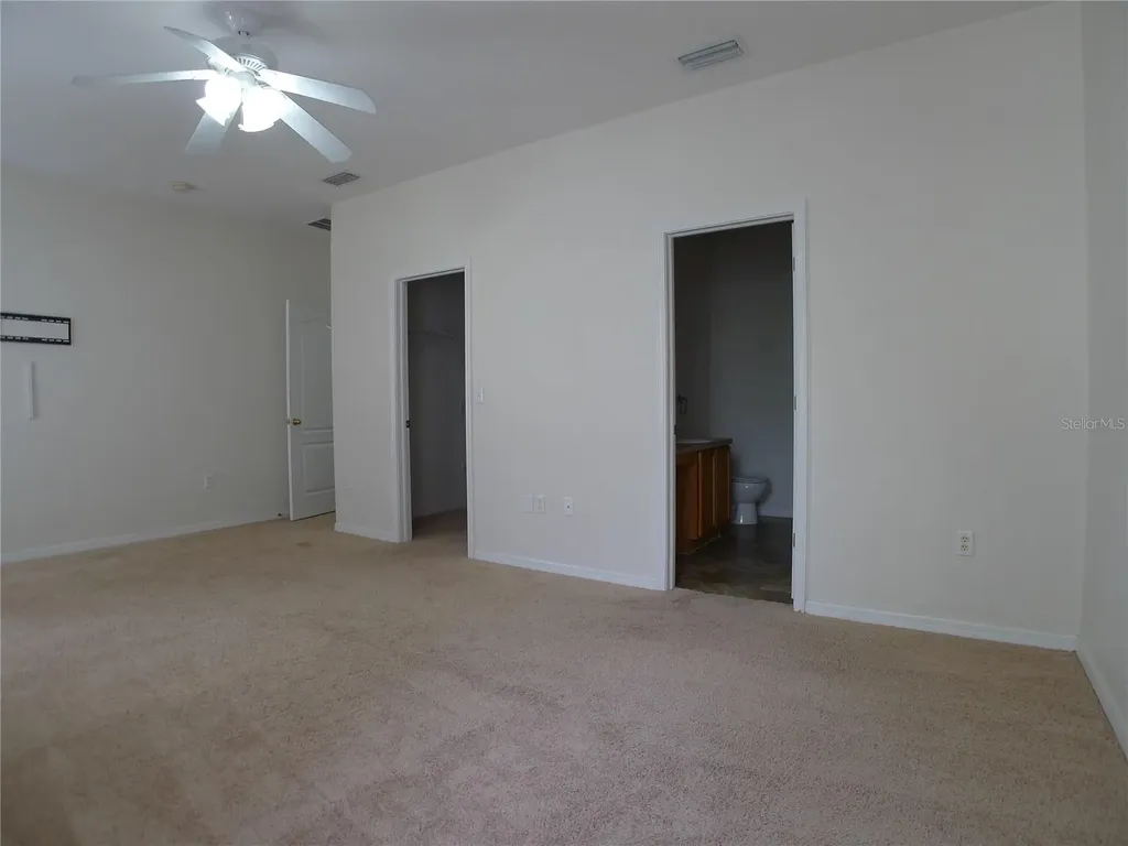 6829 Lake Eaglebrooke Drive Lakeland FL 33813
