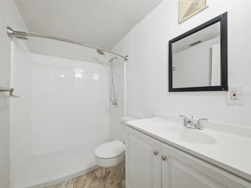 28 Country Club Drive New Smyrna Beach FL 32168