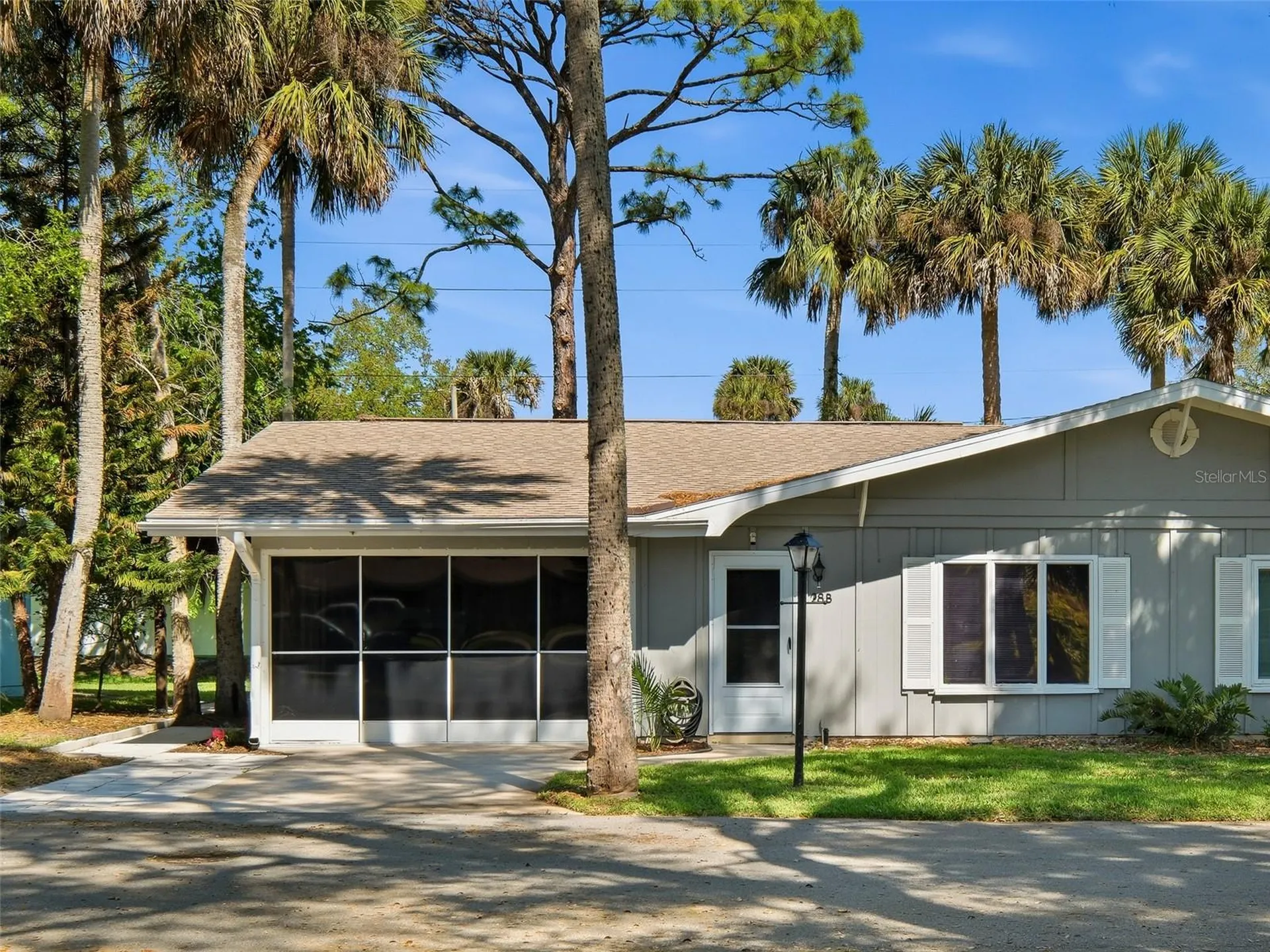 28 Country Club Drive New Smyrna Beach FL 32168