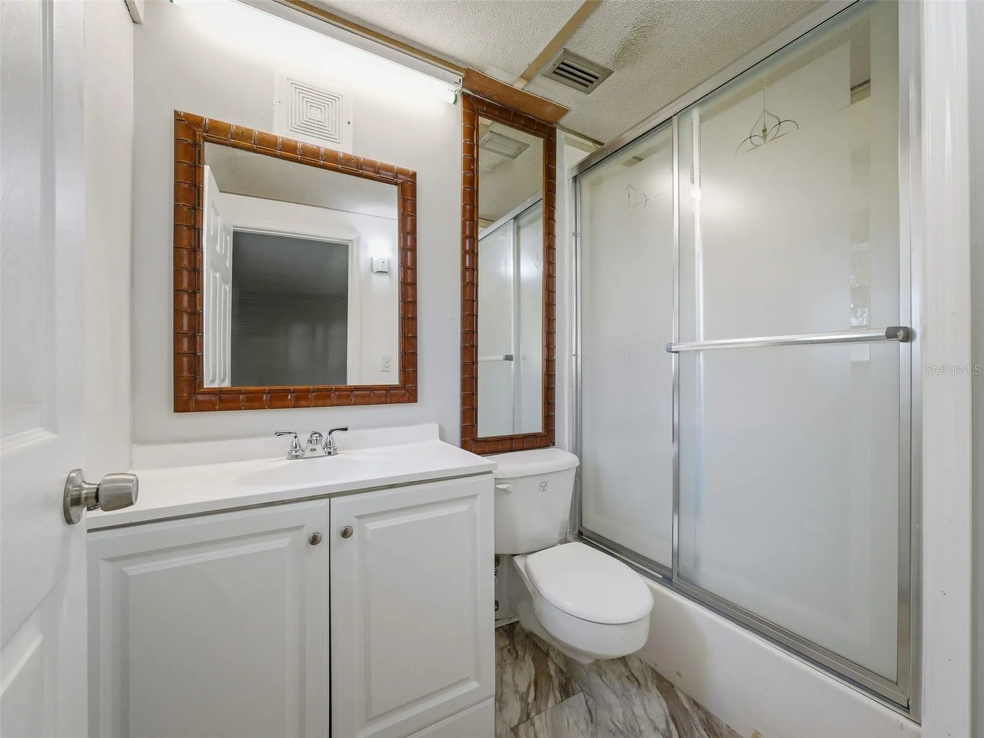 28 Country Club Drive New Smyrna Beach FL 32168