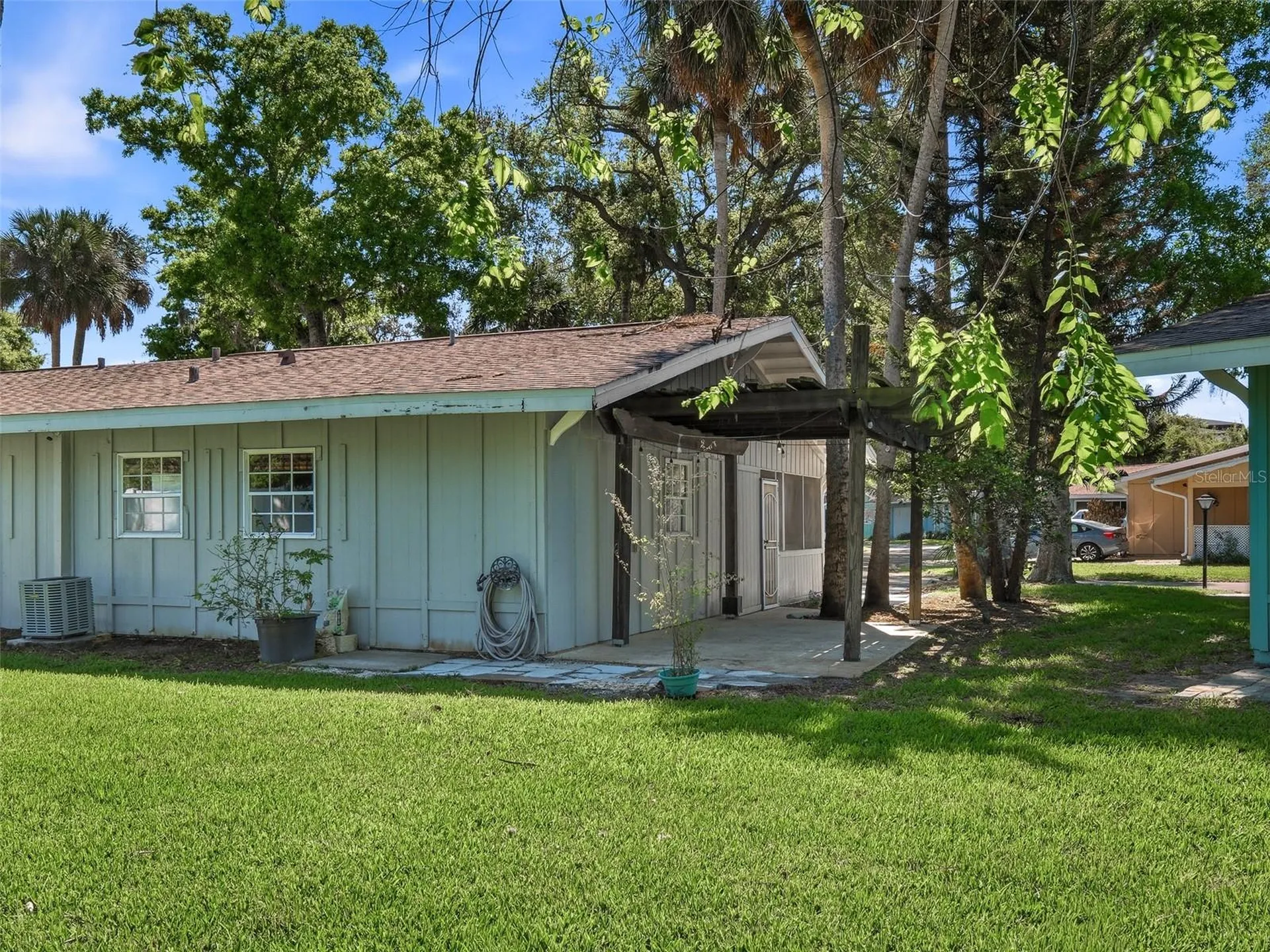 28 Country Club Drive New Smyrna Beach FL 32168