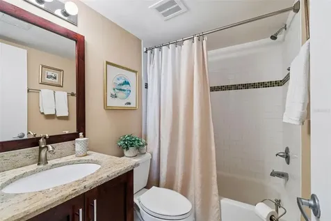 3325 Bayshore Boulevard Tampa FL 33629