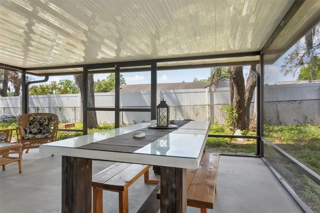 502 Avocado Circle Brandon FL 33510