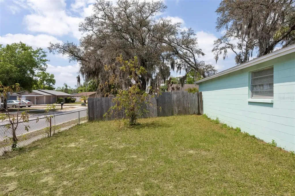 502 Avocado Circle Brandon FL 33510