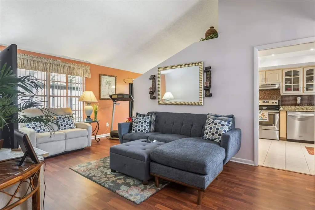 502 Avocado Circle Brandon FL 33510