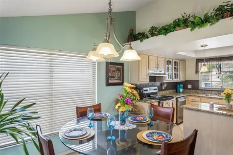 502 Avocado Circle Brandon FL 33510