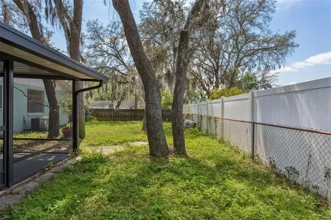 502 Avocado Circle Brandon FL 33510