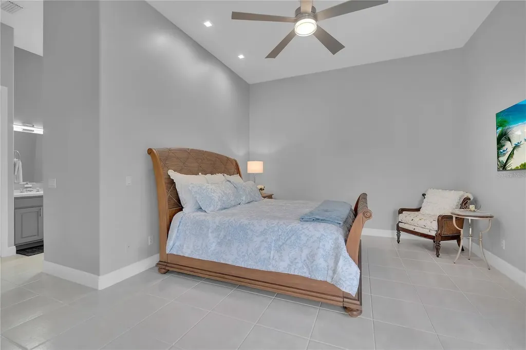 1915 Harbour Links Circle Longboat Key FL 34228
