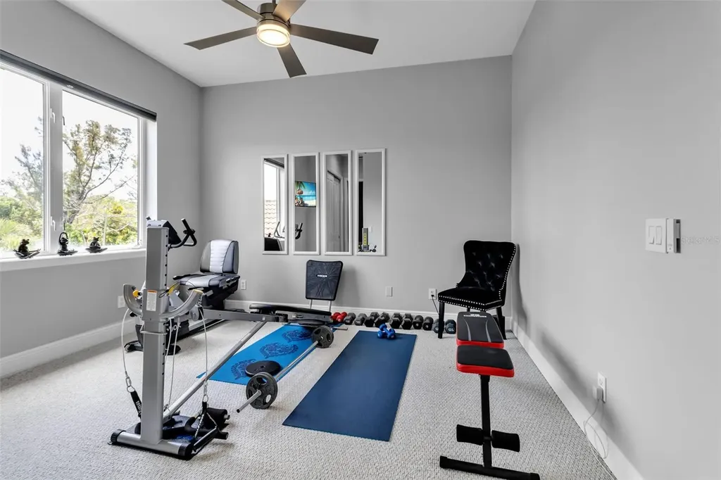 1915 Harbour Links Circle Longboat Key FL 34228