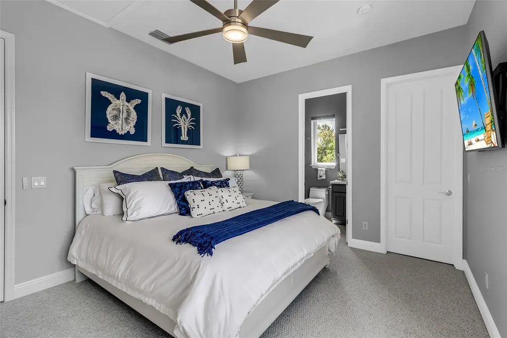 1915 Harbour Links Circle Longboat Key FL 34228
