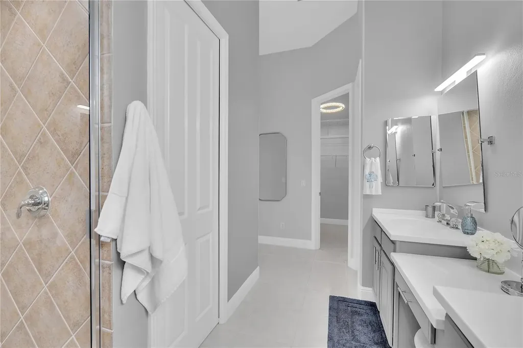 1915 Harbour Links Circle Longboat Key FL 34228