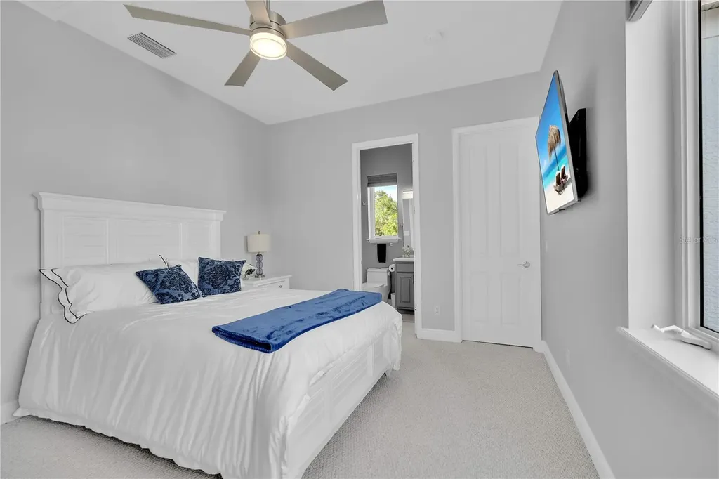 1915 Harbour Links Circle Longboat Key FL 34228