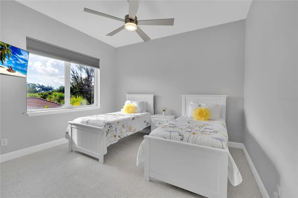 1915 Harbour Links Circle Longboat Key FL 34228