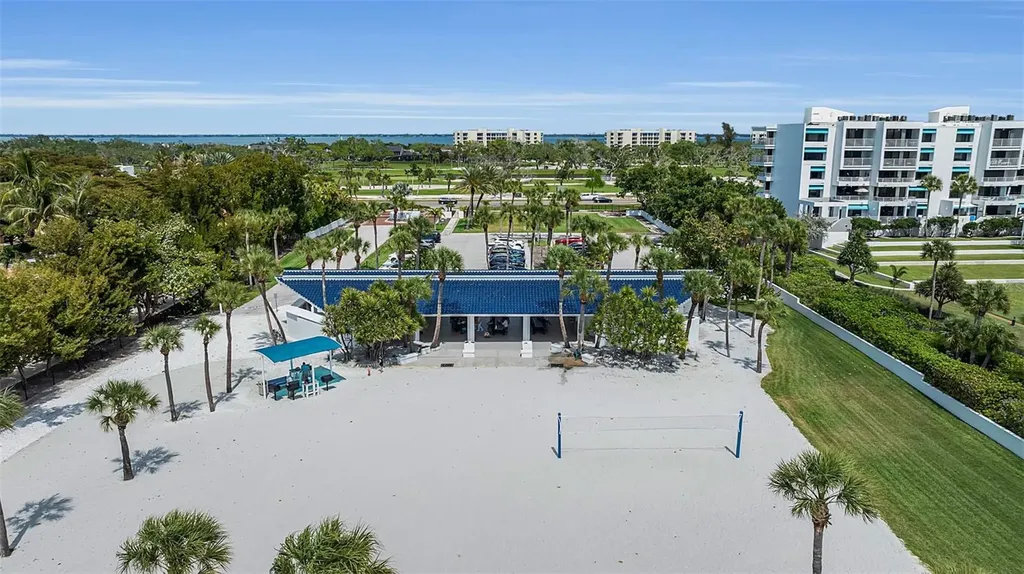 1915 Harbour Links Circle Longboat Key FL 34228