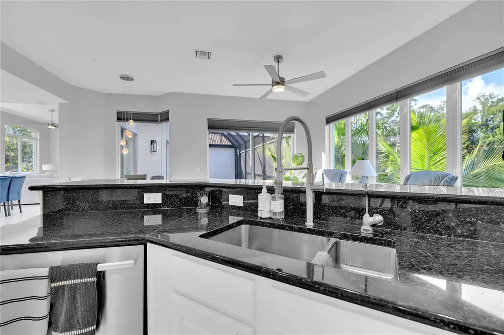 1915 Harbour Links Circle Longboat Key FL 34228