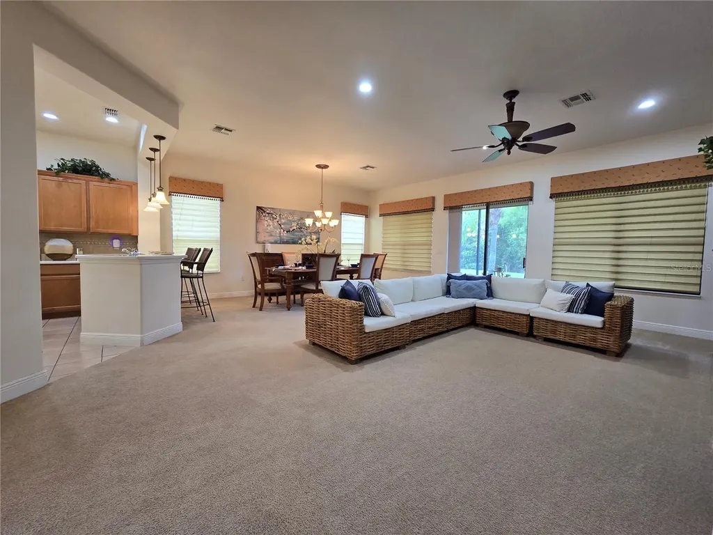 280 Indian Wells Avenue Kissimmee FL 34759