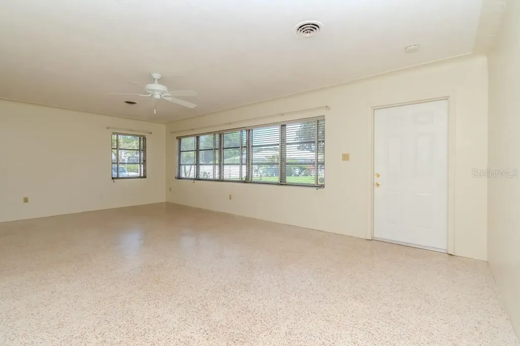 5800 21st Avenue S Gulfport FL 33707