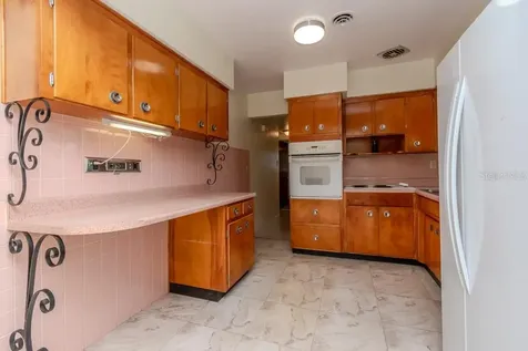 5800 21st Avenue S Gulfport FL 33707