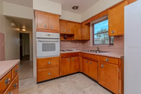 5800 21st Avenue S Gulfport FL 33707