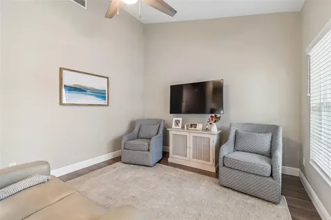 8603 Alafia Hills Lithia FL 33547