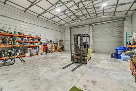 8603 Alafia Hills Lithia FL 33547