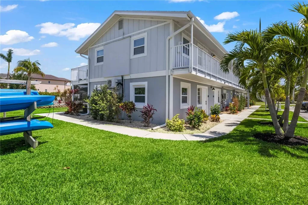 12200 Shoreview Drive Cape Coral FL 33993