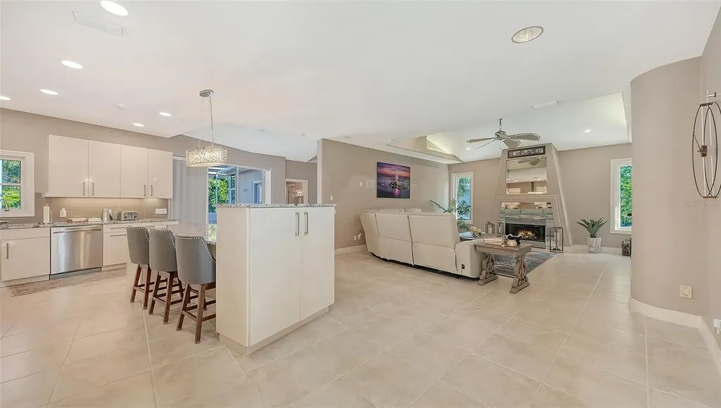 3610 Bayou Circle Longboat Key FL 34228