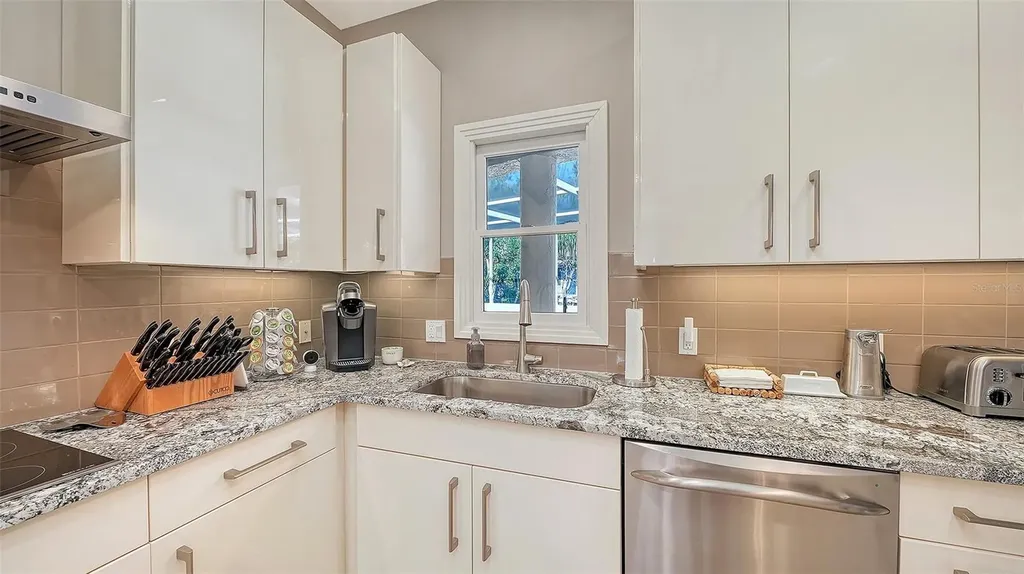 3610 Bayou Circle Longboat Key FL 34228