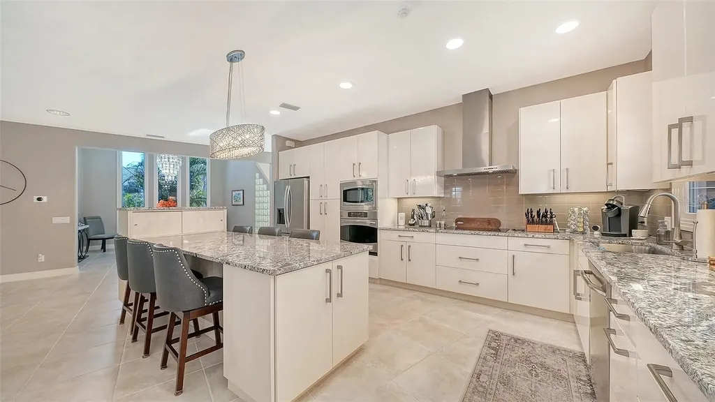 3610 Bayou Circle Longboat Key FL 34228