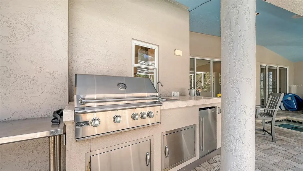 3610 Bayou Circle Longboat Key FL 34228