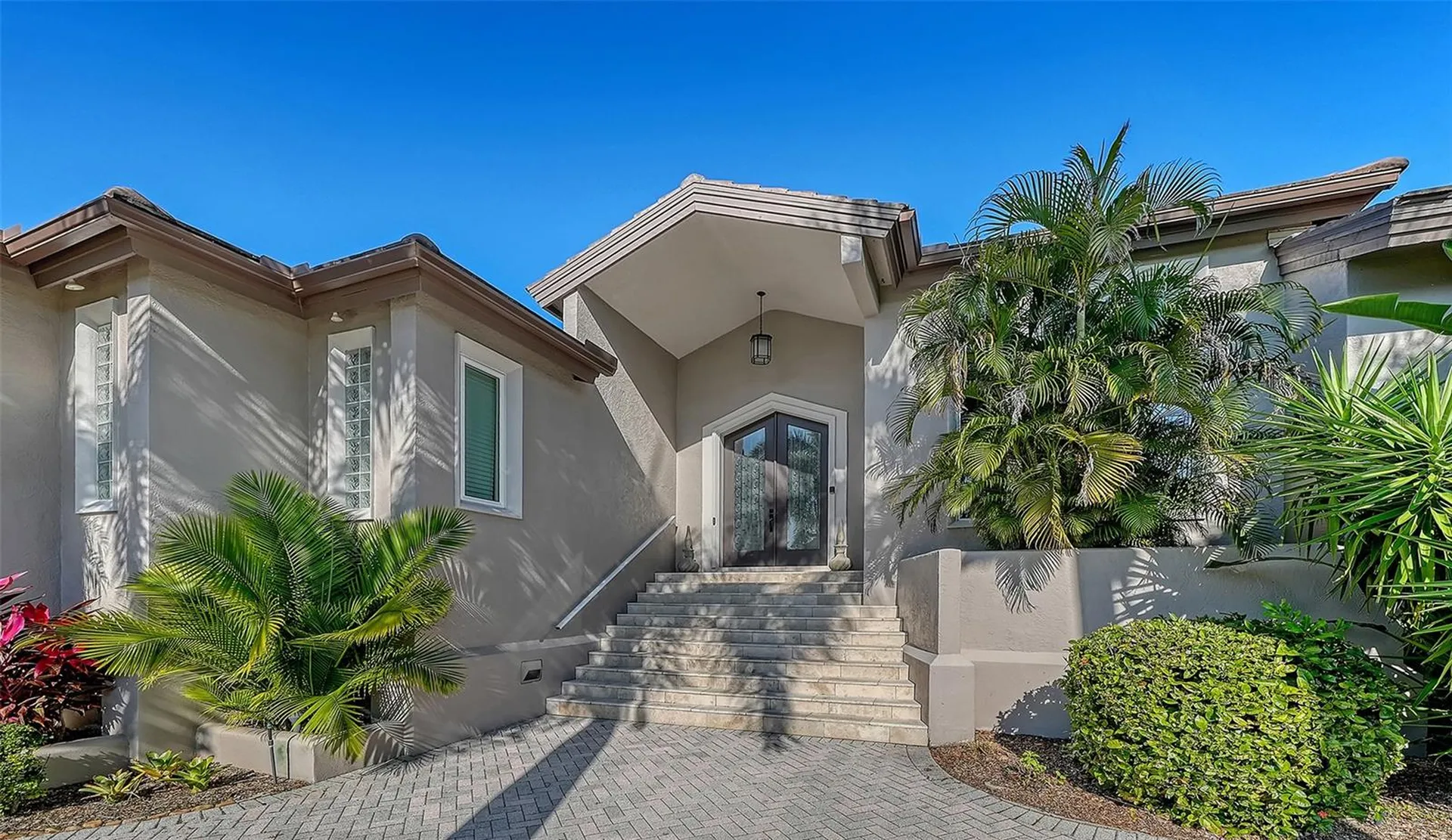 3610 Bayou Circle Longboat Key FL 34228