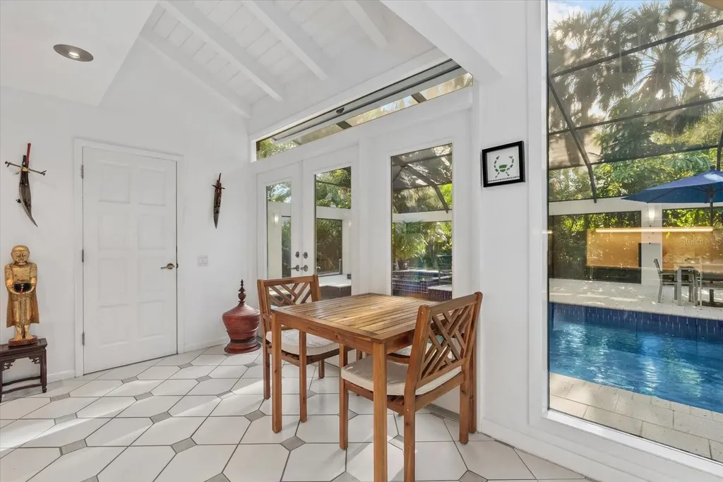 4891 Peregrine Point E Sarasota FL 34231