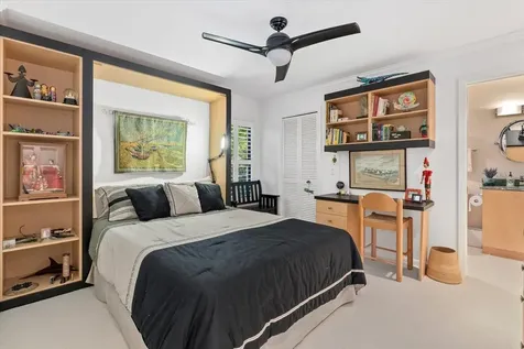 4891 Peregrine Point E Sarasota FL 34231