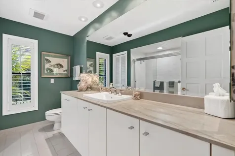 4891 Peregrine Point E Sarasota FL 34231
