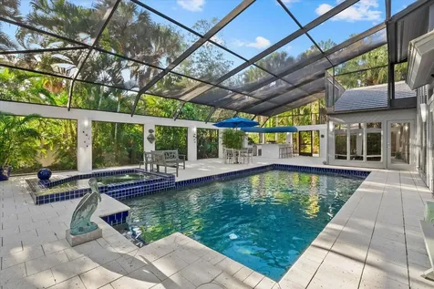 4891 Peregrine Point E Sarasota FL 34231