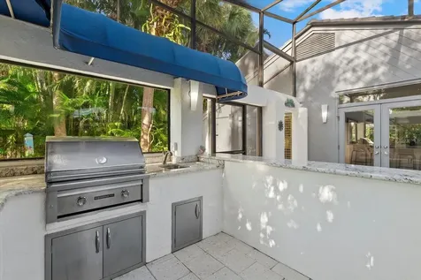 4891 Peregrine Point E Sarasota FL 34231