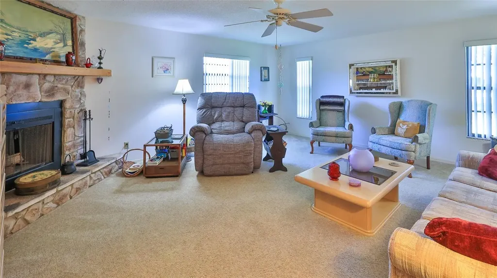 2823 Royal Palm Drive Edgewater FL 32141