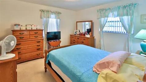 2823 Royal Palm Drive Edgewater FL 32141