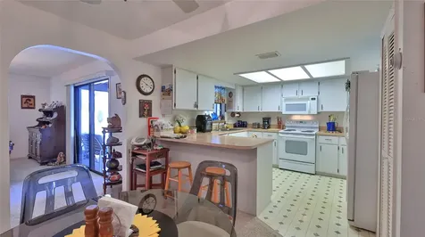2823 Royal Palm Drive Edgewater FL 32141