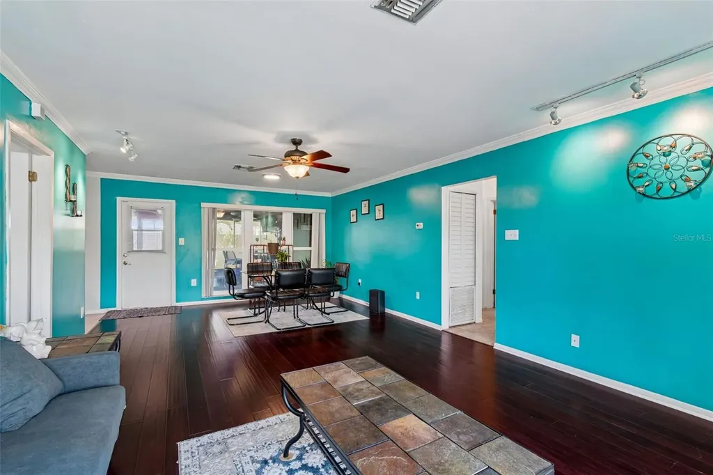 4519 S Cooper Place Tampa FL 33611