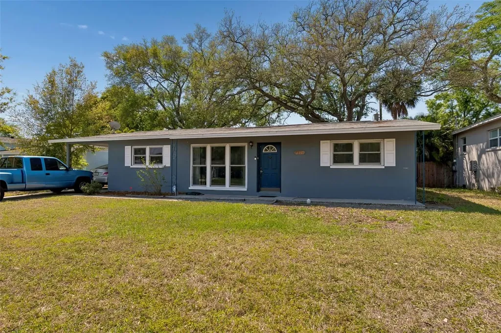 4519 S Cooper Place Tampa FL 33611