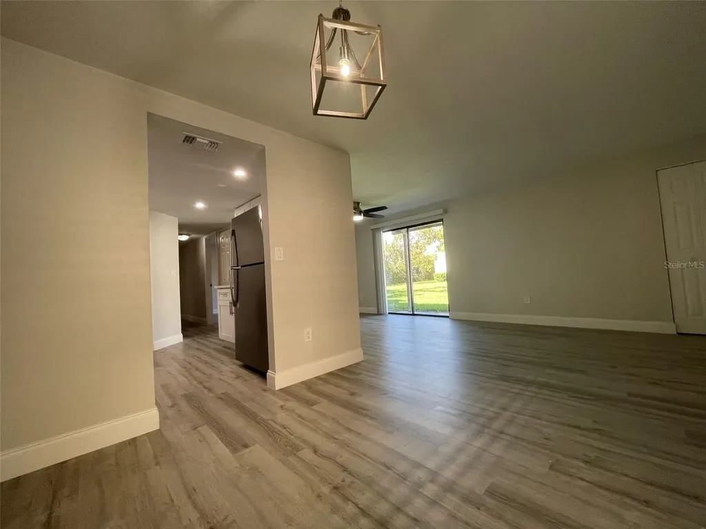139 Hunter Lake Drive Oldsmar FL 34677