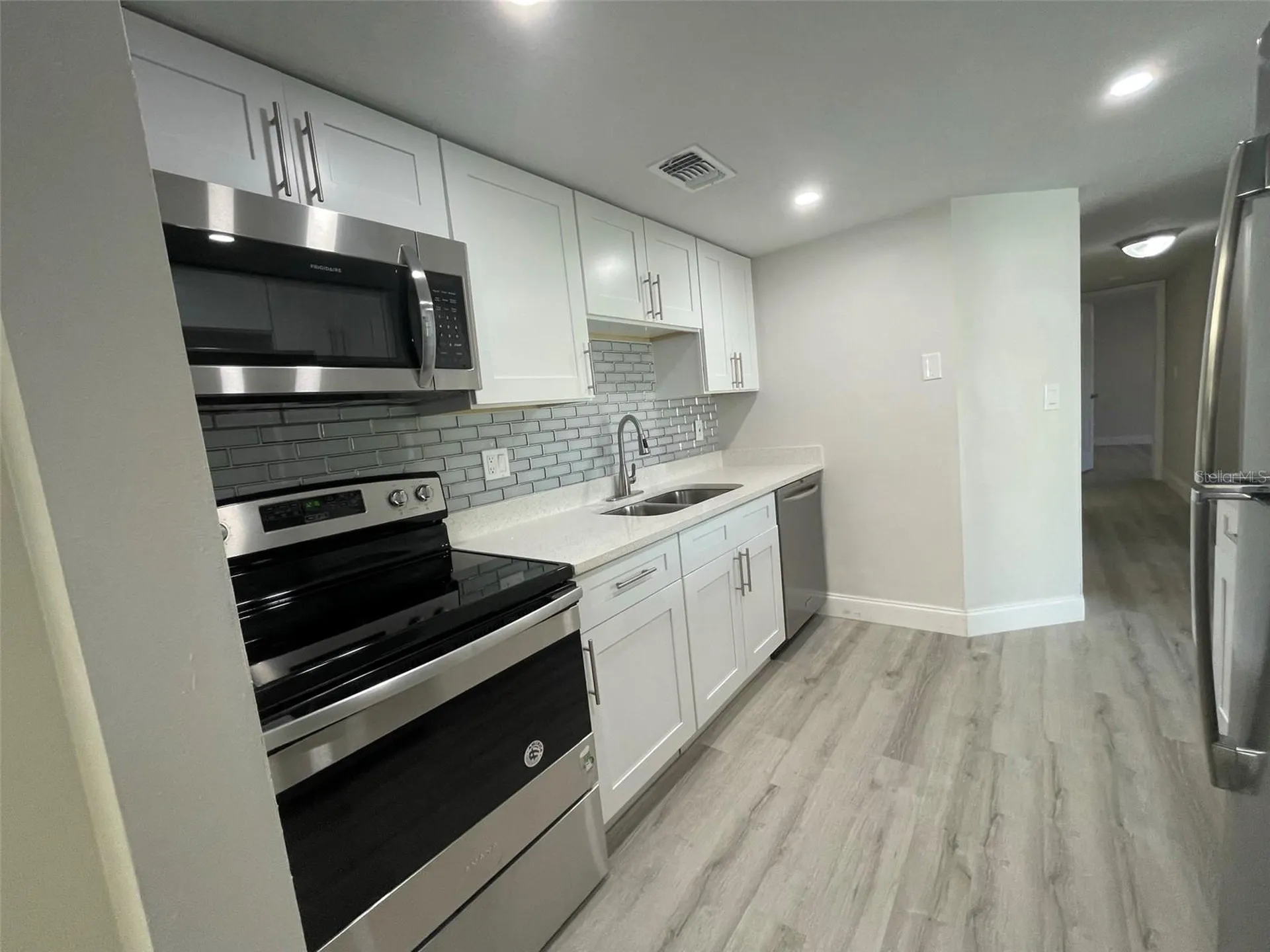 139 Hunter Lake Drive Oldsmar FL 34677