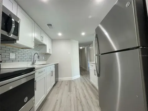 139 Hunter Lake Drive Oldsmar FL 34677