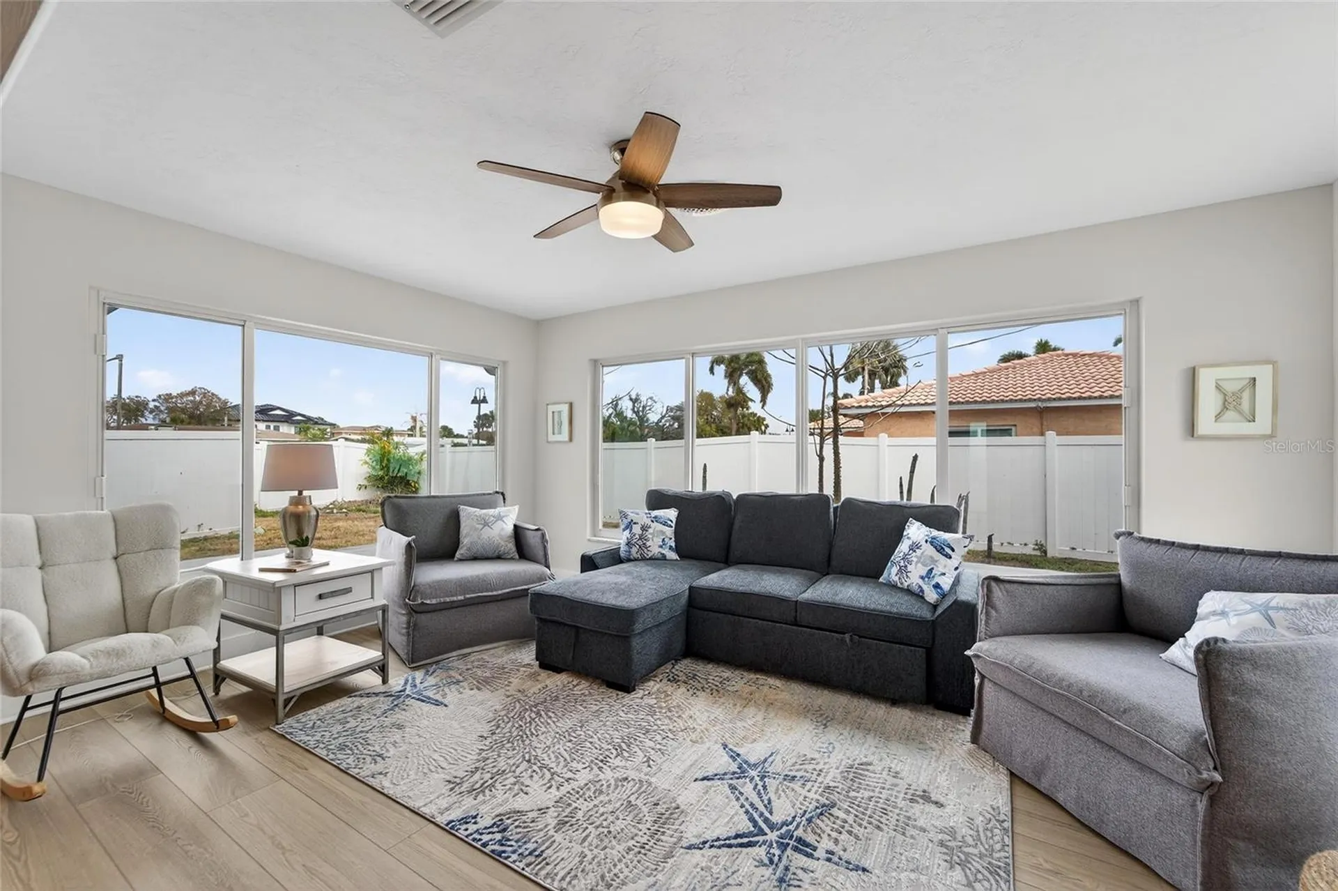 2 79th Street S St Petersburg FL 33707