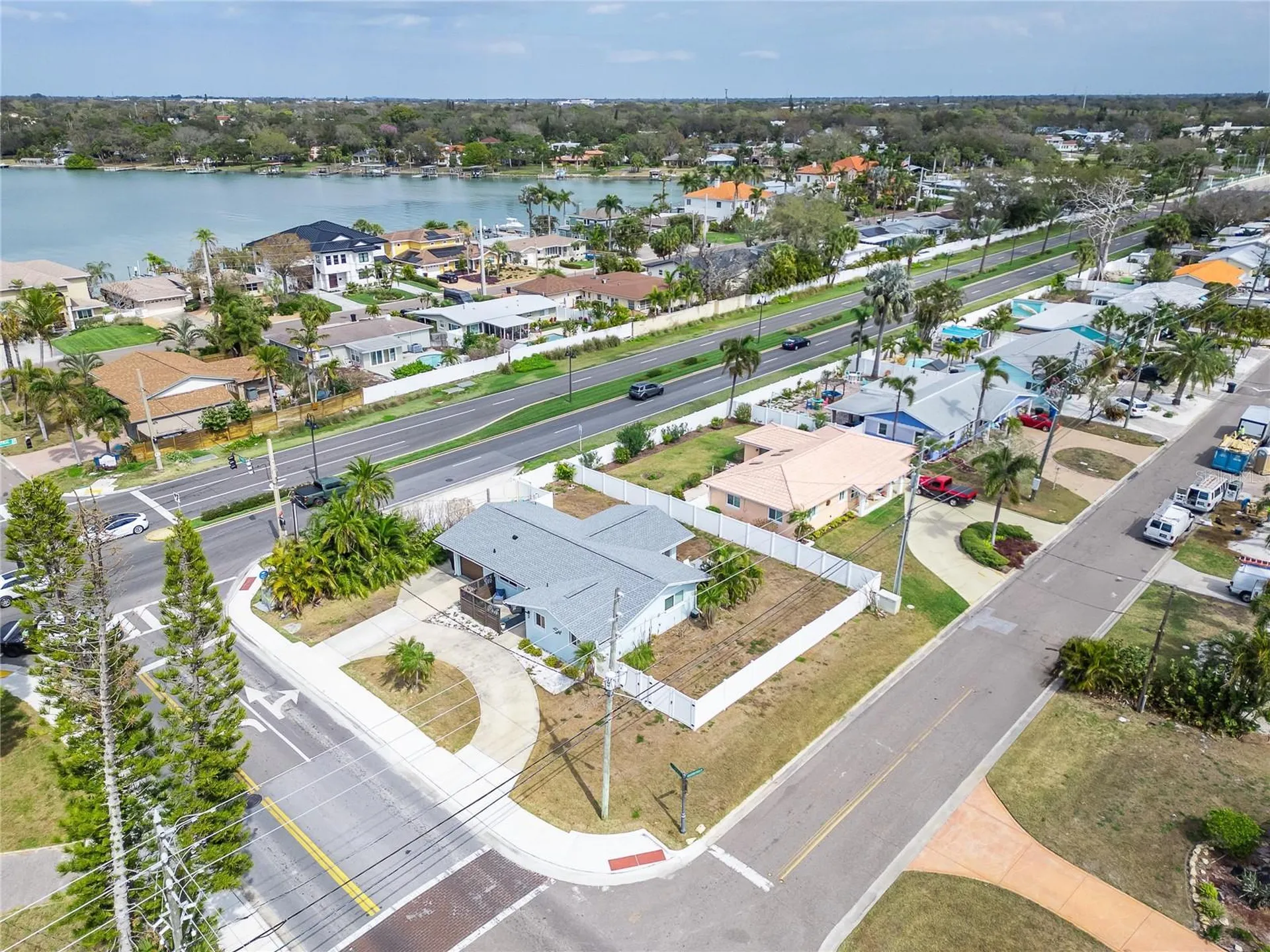 2 79th Street S St Petersburg FL 33707