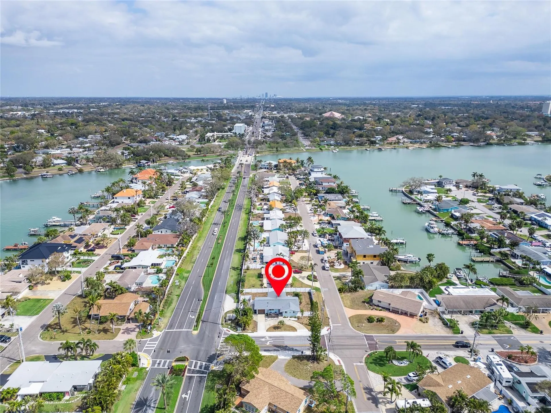 2 79th Street S St Petersburg FL 33707
