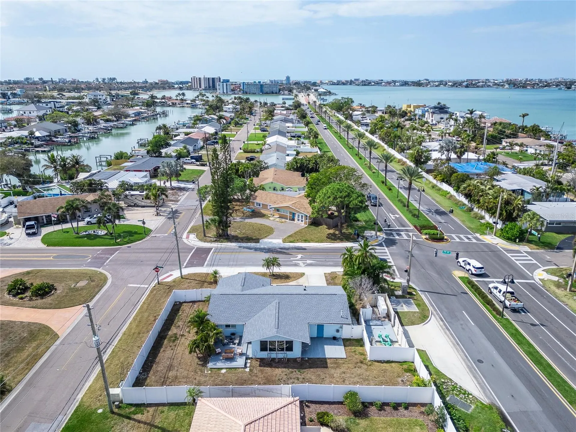 2 79th Street S St Petersburg FL 33707