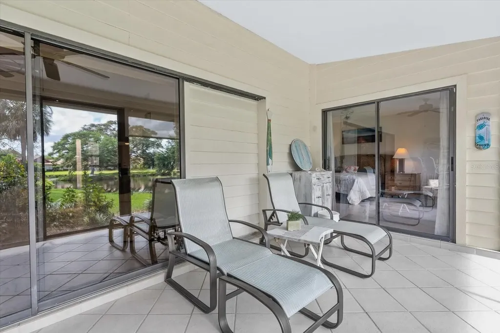 3862 Wilshire Circle W Sarasota FL 34238